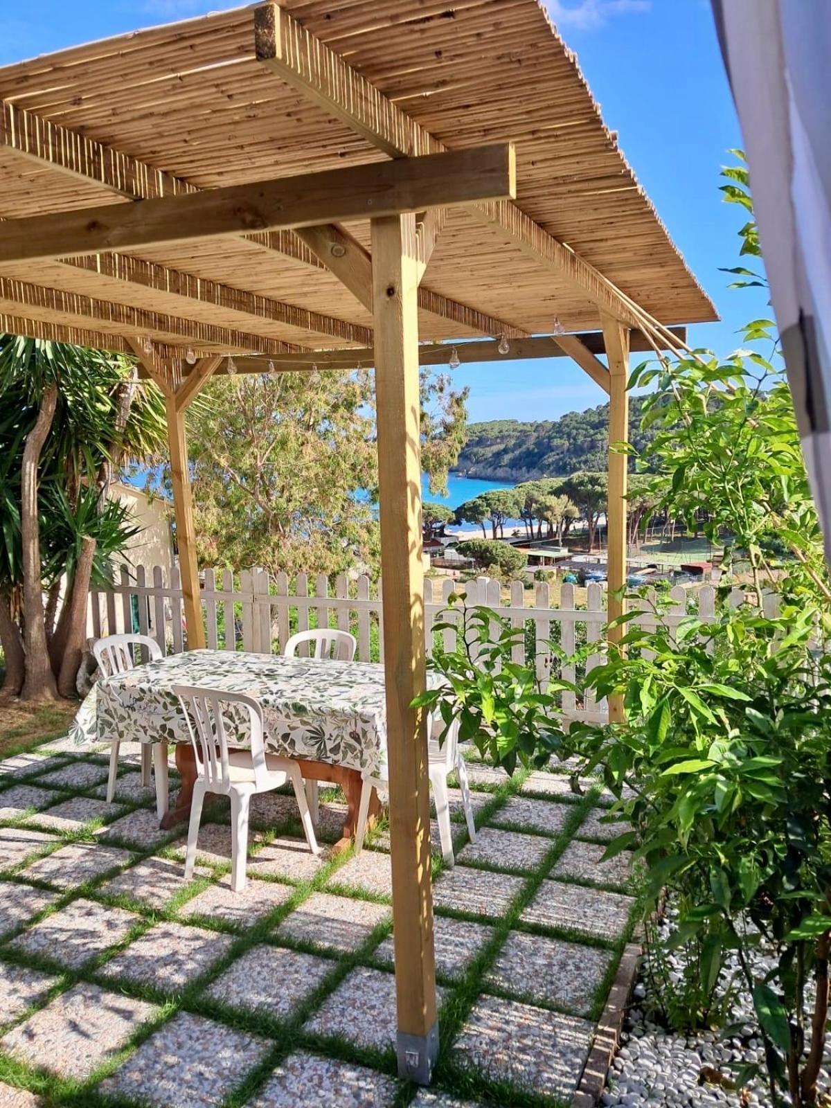 Case Vacanze Maestrale Fetovaia Dış mekan fotoğraf